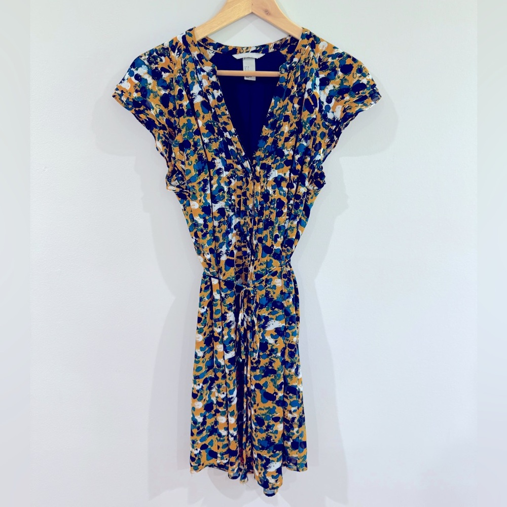 Flutter sleeve faux wrap dress size 6 H&M excellent condition
